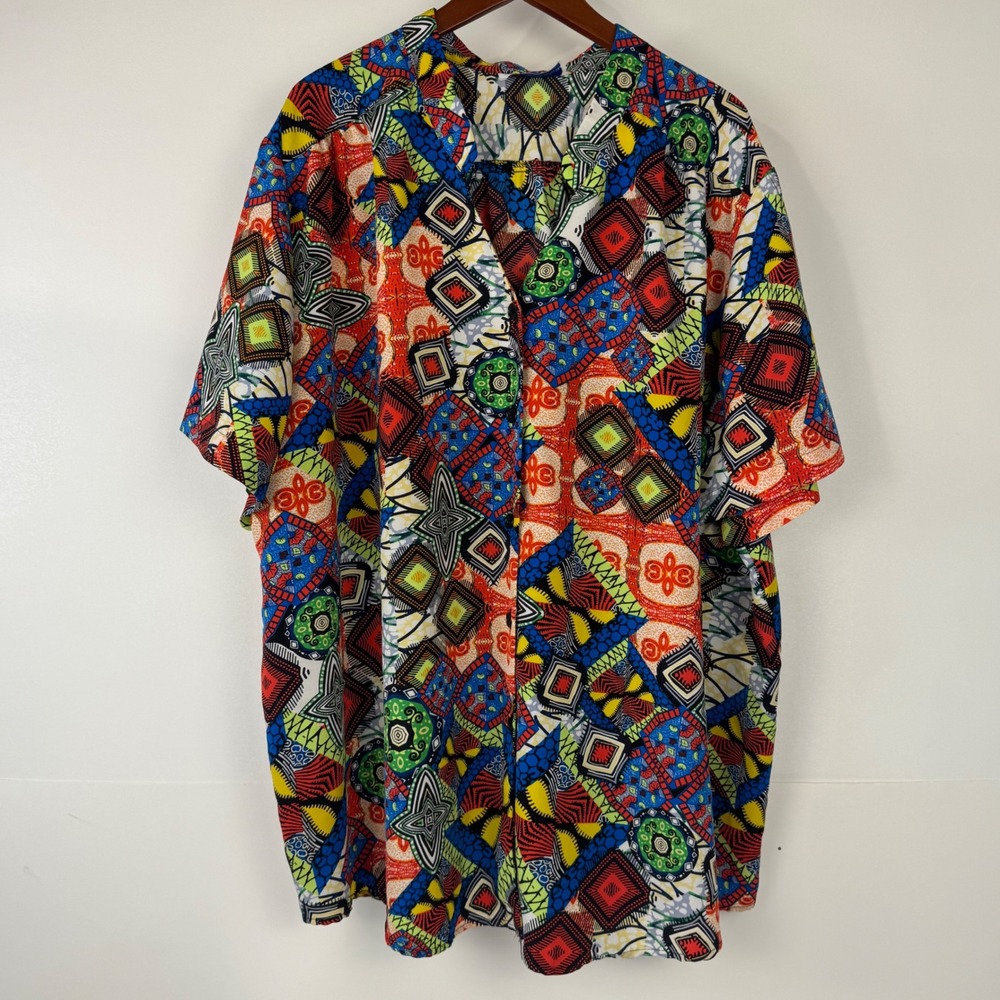 A Personal Touch Tunic Blouse Women 5X Multi Geometric Button Up SS Festival